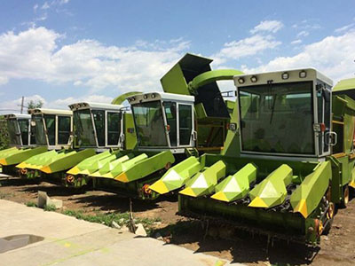 玉米青儲(chǔ)機(jī)