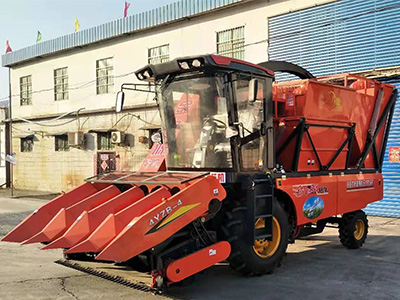 玉米秸稈青儲(chǔ)機(jī)